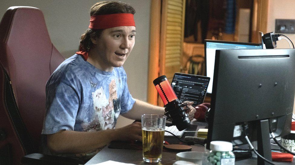 Paul Dano plays Keith Gill in the movie Dumb Money