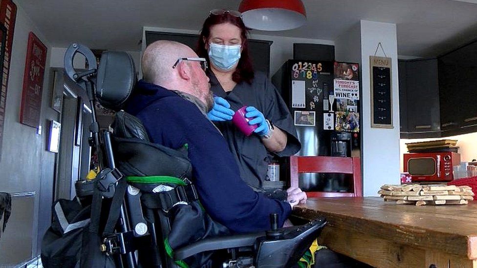 Care worker shortages: What is it like working in the industry? - BBC