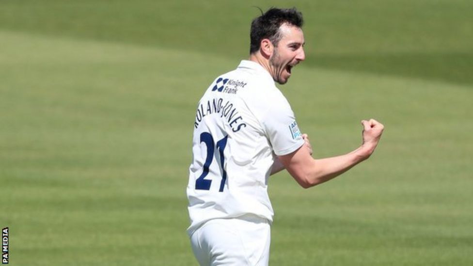 County Championship Middlesex Triumph At Lord S After Surrey Collapse Bbc Sport