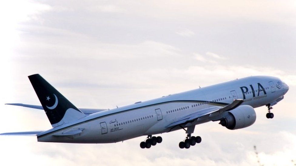 A Pakistan International Airlines Boeing 777 (14 April 2016)