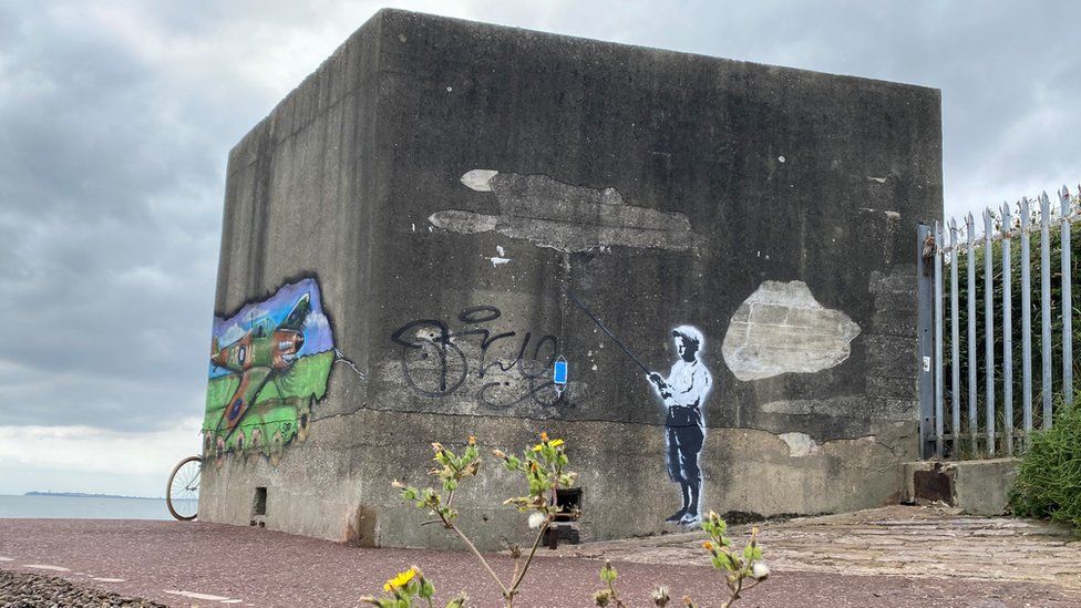 Banksy-style mural at Harwich