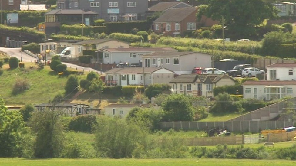 Caravan Park Deaths: One Man Named As Kelvin Hanks - BBC News