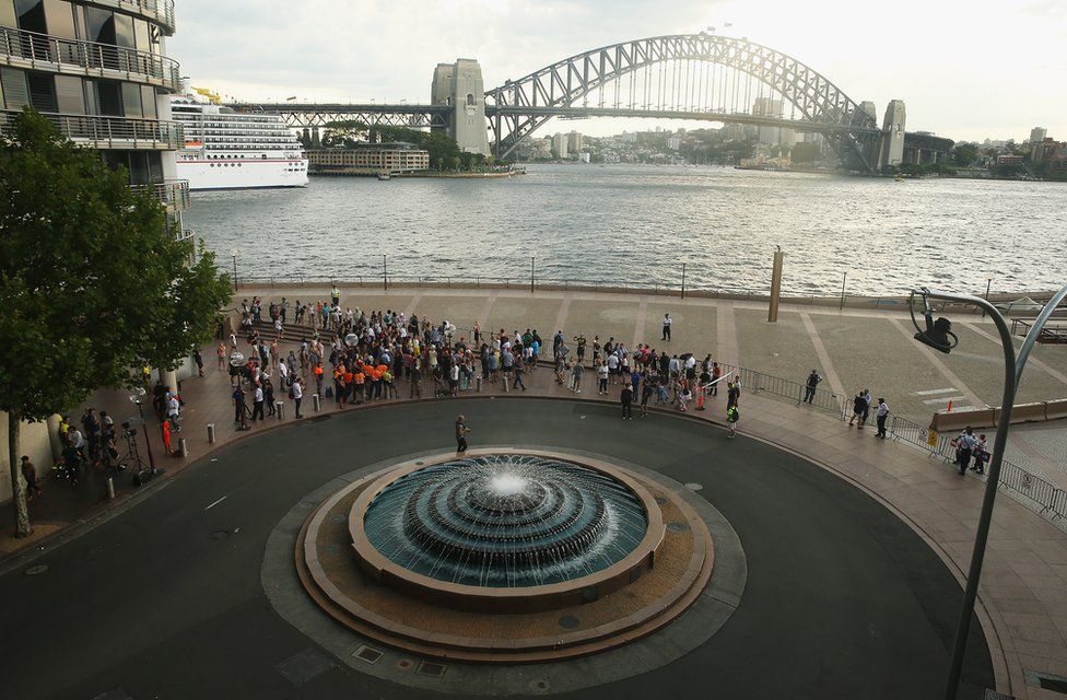 Teen Charged Over Sydney Opera House Scare - BBC News