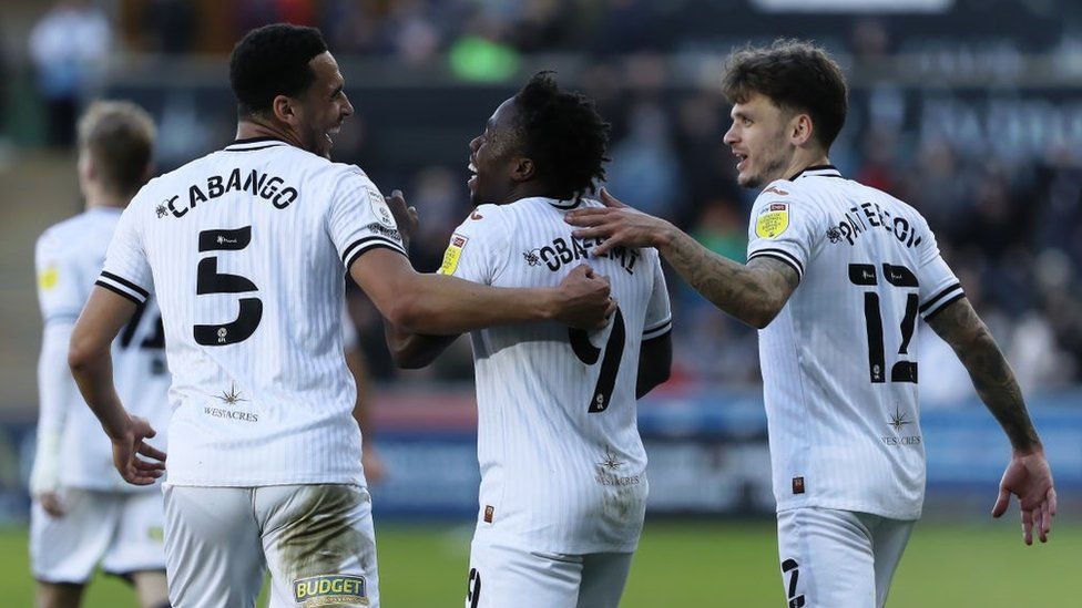 Суонси u21. Суонси сити. общее фото суонси сити 2012-2013. swansea city score africa.