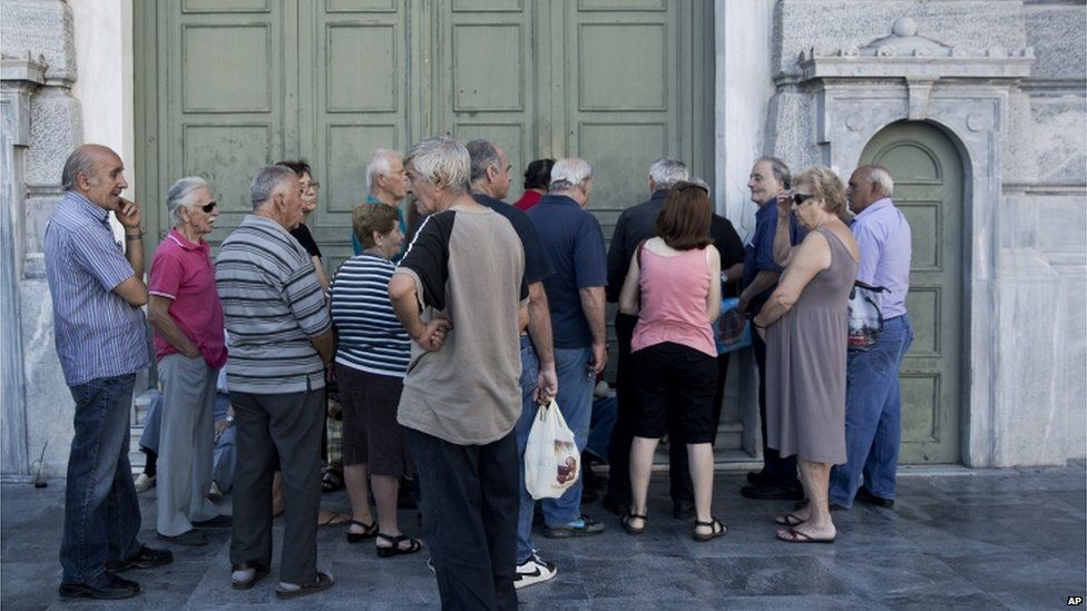 Greece Debt Crisis: German MPs Vote 'yes' To Bailout Talks - BBC News