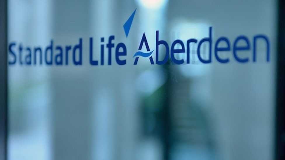 Standard Life Aberdeen sign