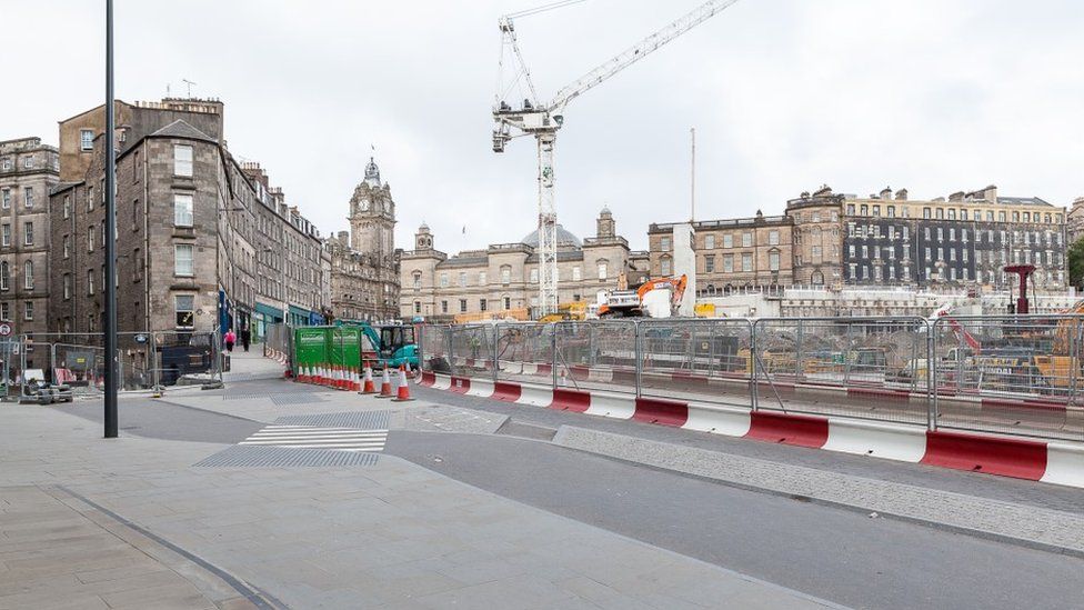 Leith Street to reopen after almost a year in Edinburgh - BBC News