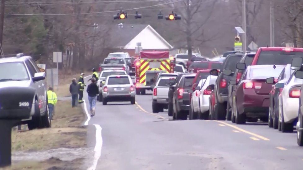 Kentucky School Shooting: Two Teenagers Dead And 17 Injured - Bbc News