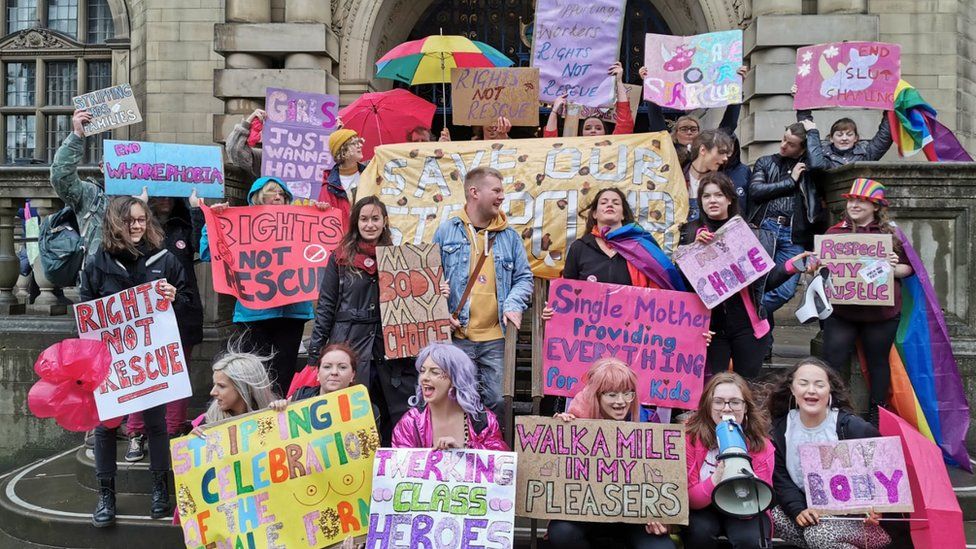 Strippers and protesters marched from the Brown Street club to Sheffield Town Hall
