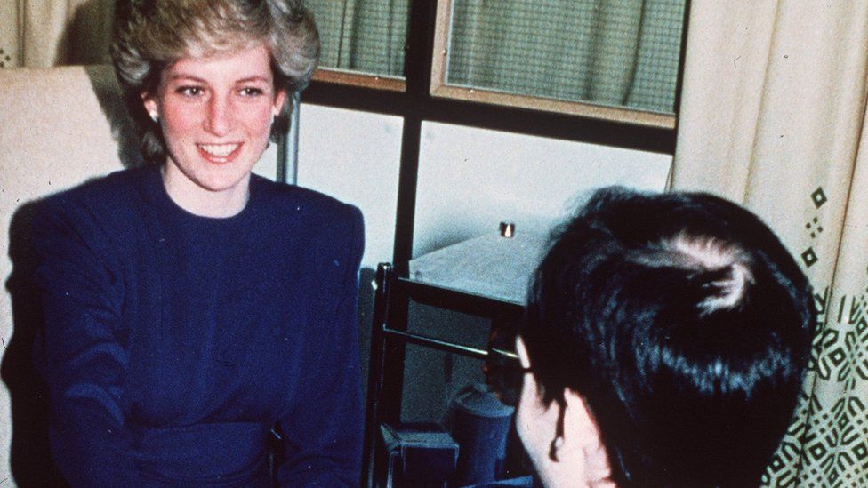 Princess Diana with an AIDS patient