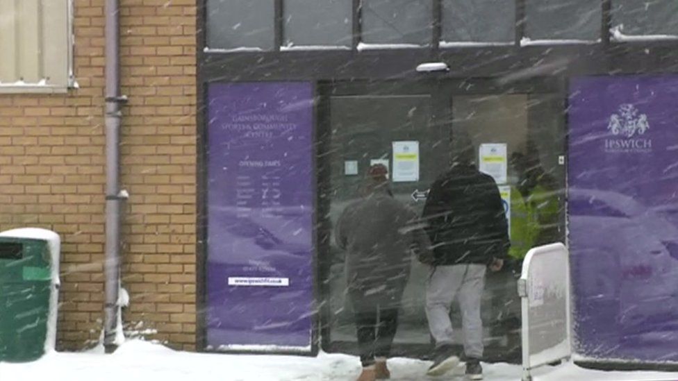 Snow Suffolk Covid vaccination centres and schools close due to Storm