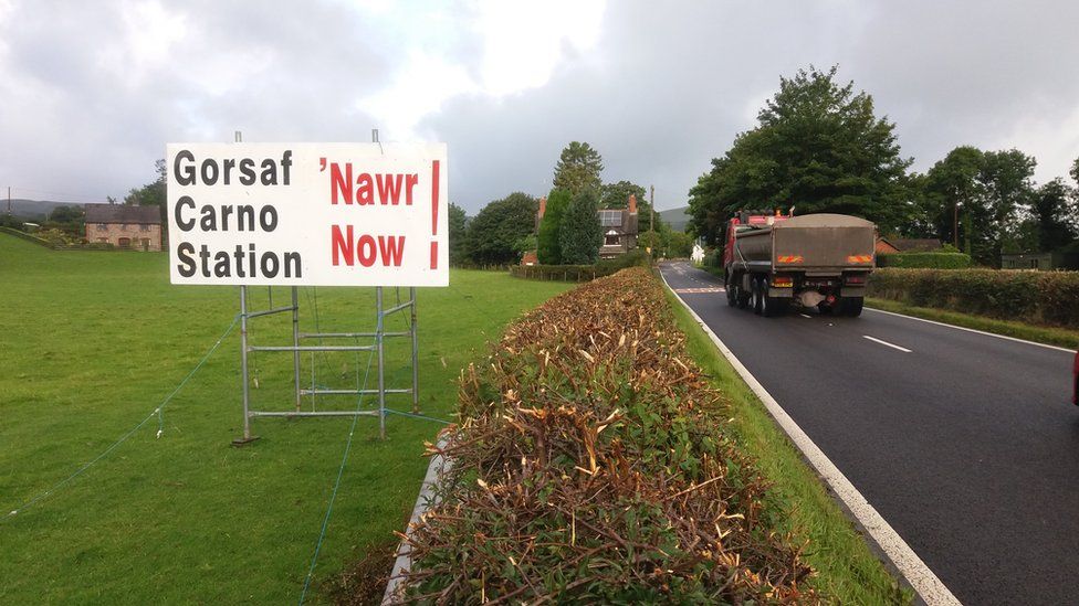 Sign to reinstate station