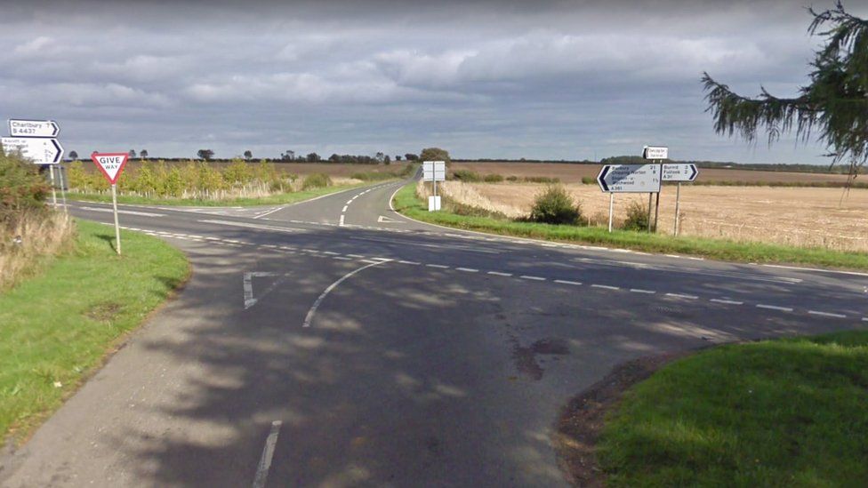Woman dies and four injured in ShiptonUnderWychwood crash BBC News