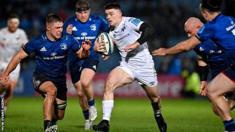 Reuben Morgan-Williams: Scrum-half signs new three-year Ospreys ...