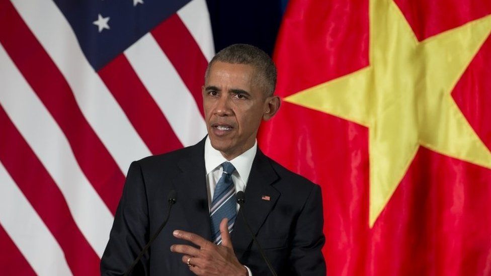 US President Barack Obama speaks in Hanoi (23 May 2016)