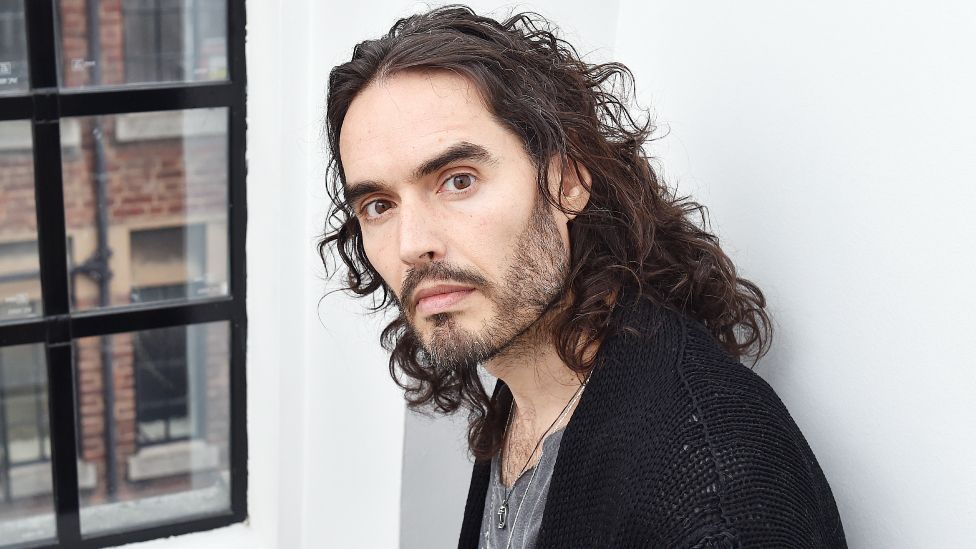 Russell Brand joins Steve Wright in the Afternoon on Radio 2 on Tuesday 31 January 2017