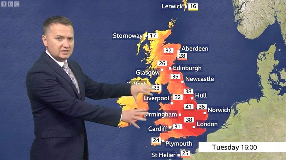 Matt Taylor in front of map of UK with temperatures