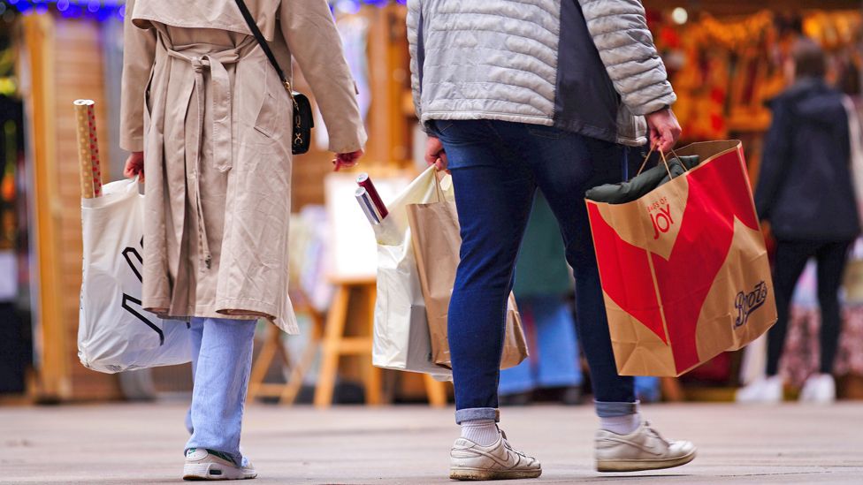 Generic image showing shoppers in Cardiff