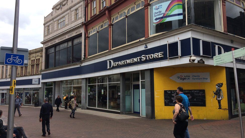 New free school in Ipswich town centre 'to open by 2019' - BBC News