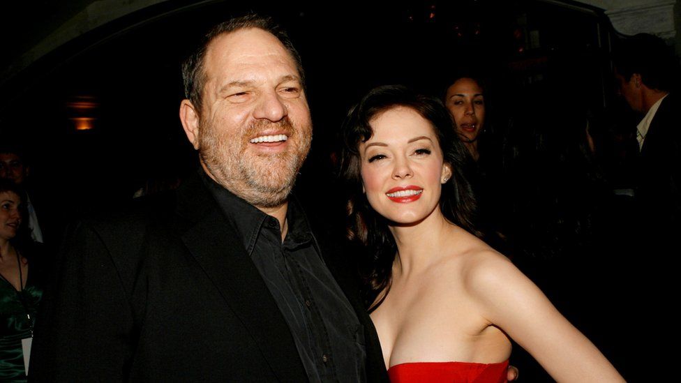 Harvey Weinstein (L) and Rose McGowan arrive at the premiere of Grindhouse at the Orpheum Theatre in Los Angeles, 26 March 2007