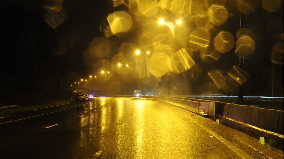 Crash scene on M4