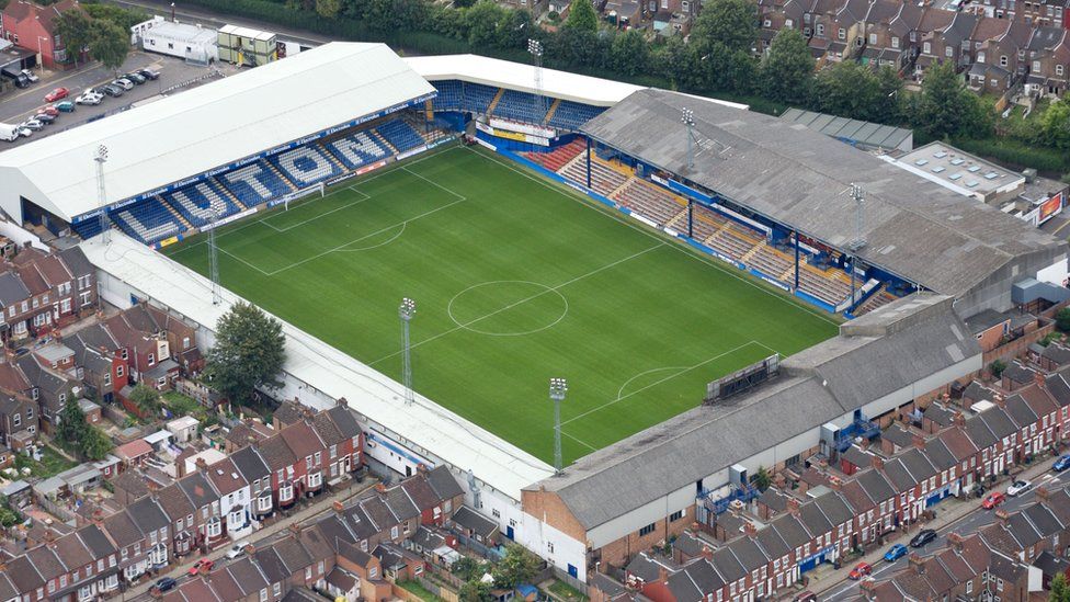 Kenilworth Road The Throwback Luton Town Stadium Hosting The Premier 