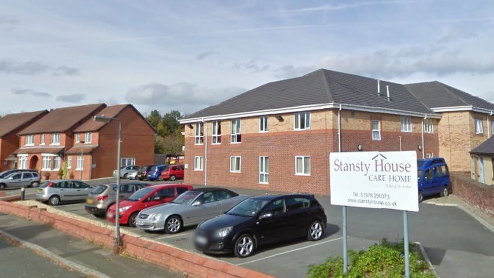 Wrexham care home residents 'left cold and waiting' BBC News