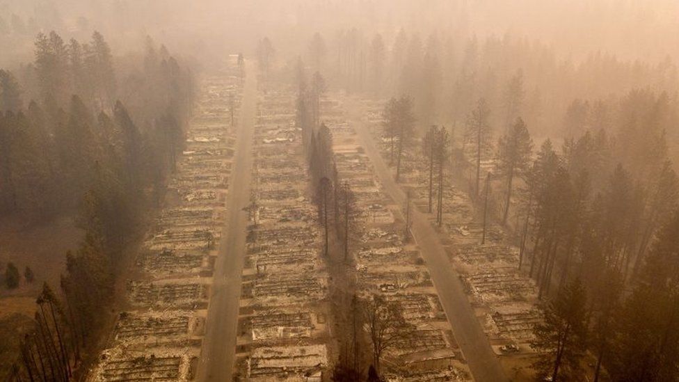 An aerial photo of a burned neighbourhood in the town of Paradise, California. Photo: 15 November 2018