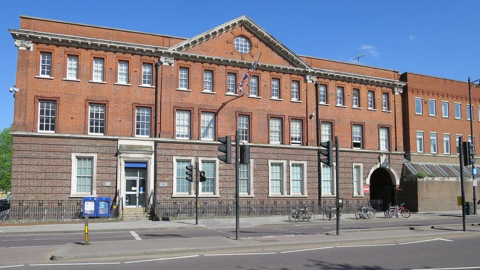 Tottenham police station