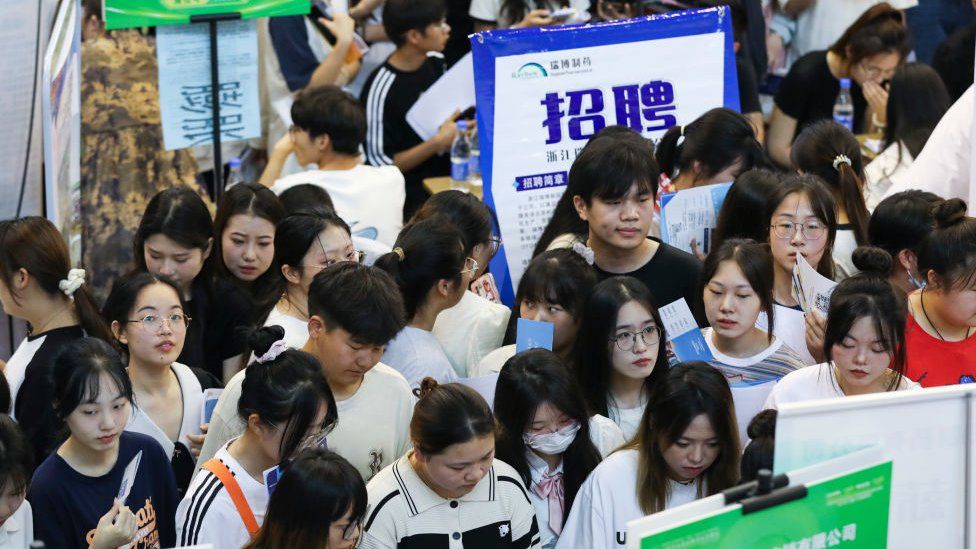 College students at a jobs fair in China's Jiangsu province