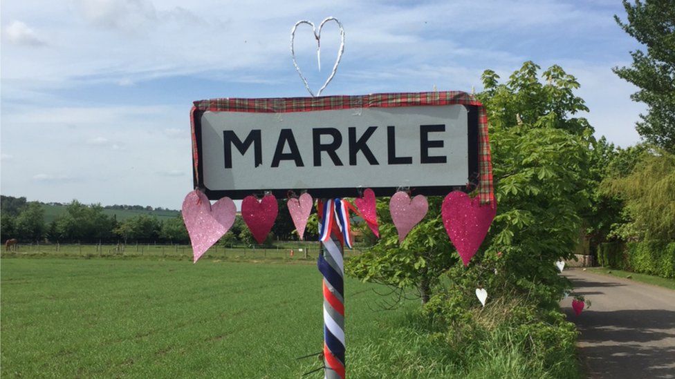 Markle sign
