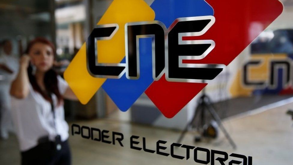 logo of the National Electoral Council (CNE) at its headquarters in Caracas, Venezuela August 9, 2016.