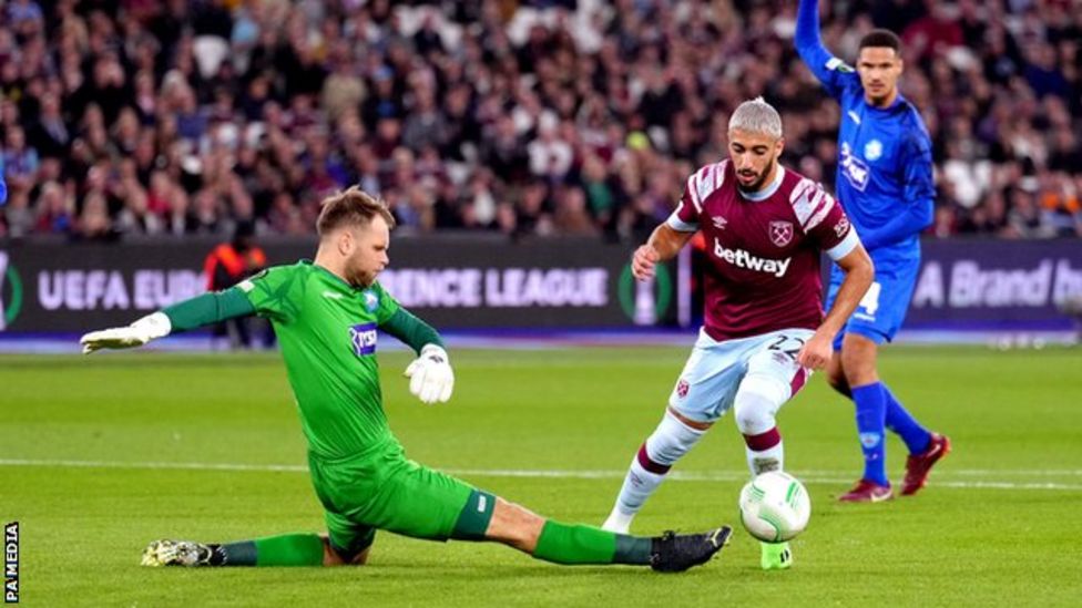 West Ham United 1-0 Silkeborg: Manuel Lanzini's Penalty Earns Hammers ...