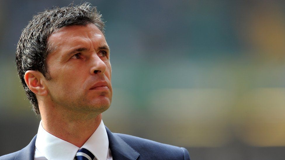 World Cup Wales Fans Remember Gary Speed 11 Years After Death c News