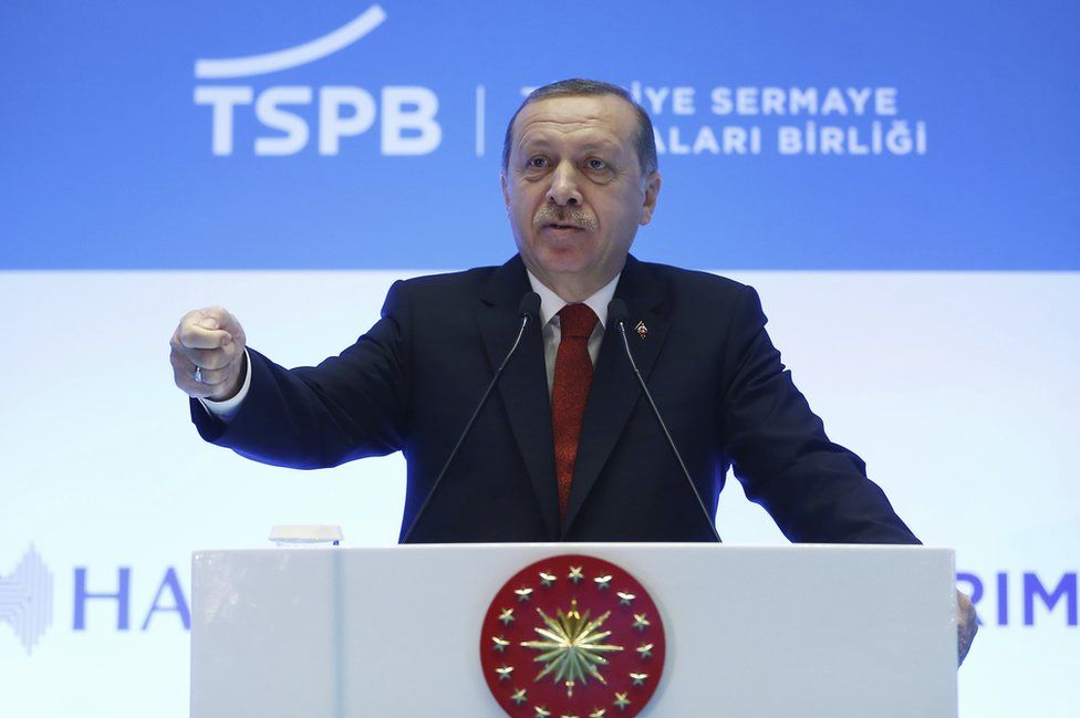 Turkeys President Recep Tayyip Erdogan addresses a capital markets congress in Istanbul on 4 November, 2016.