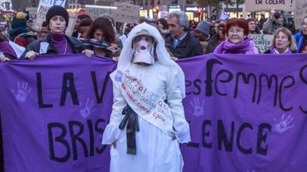 Protesters march in Paris, France. Photo: 23 November 2019