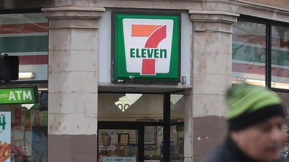 US Immigration and Customs Enforcement agents target 100 7-Eleven stores in illegal immigration raids, Chicago, 10 January 2018