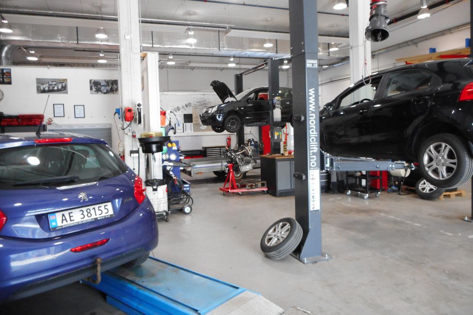 Car repair workshop