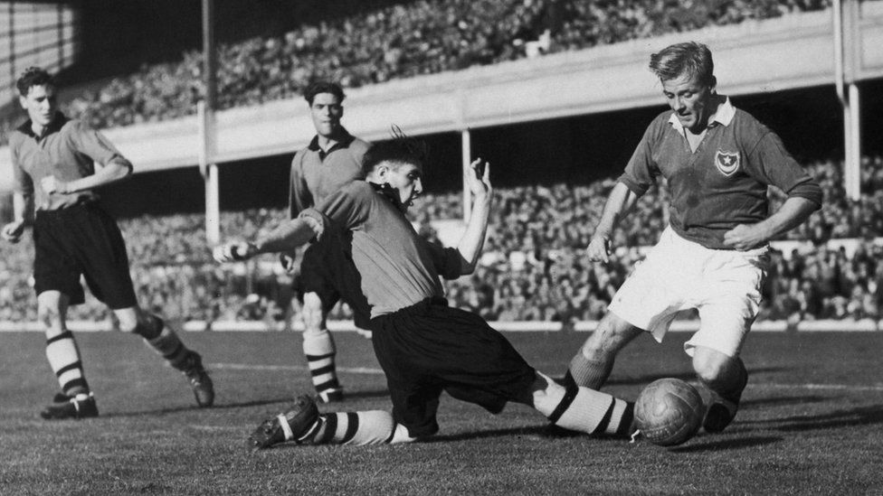 Jack Froggatt (right) in action for Portsmouth in the 1949 Charity Shield against Wolves