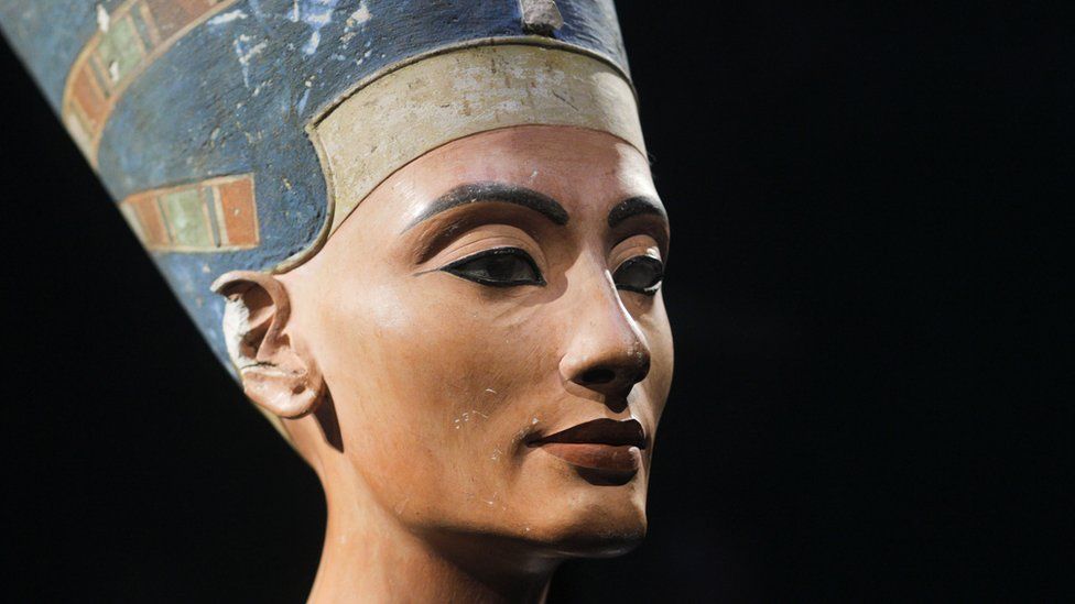 A 3,300-year-old bust of Queen Nefertiti at the New Museum in Berlin