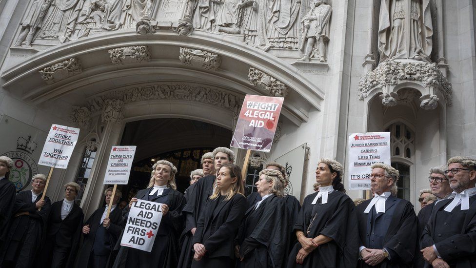 Barristers protesting outside the Supreme Court
