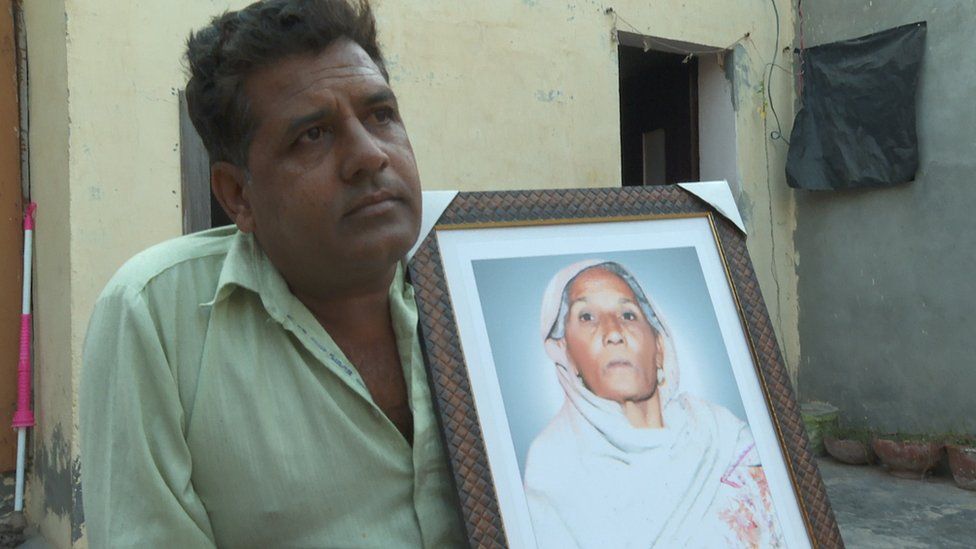 Мать Чамкаура Сингха Балбир Каур регулярно посещала места протеста