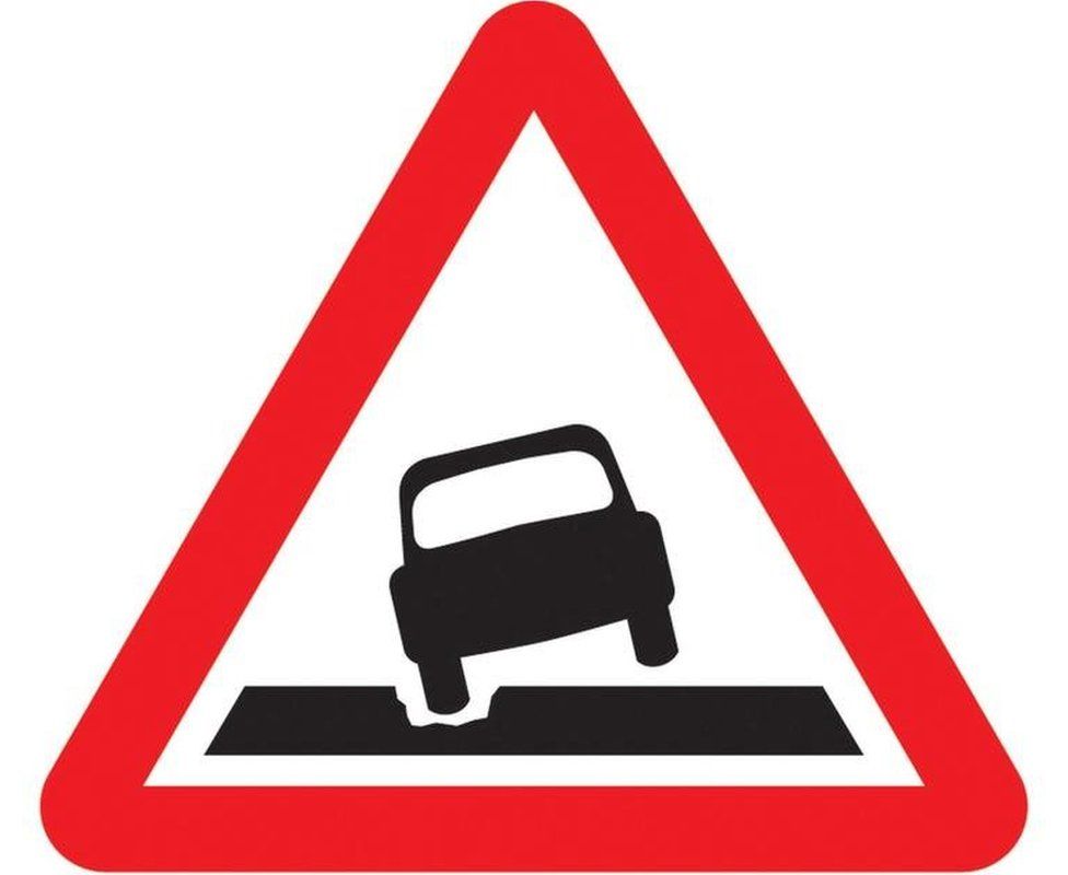 Pothole sign