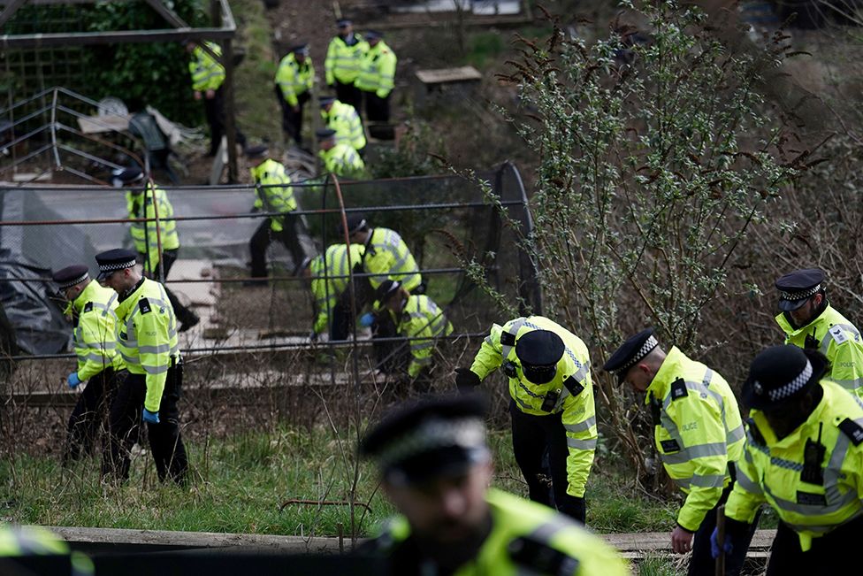 Police search teams in Roedale Valley Allotments, Brighton, where an urgent search operation is underway to find the missing baby of Constance Marten and her partner Mark Gordon are in police custody after being arrested in Brighton. 28 February