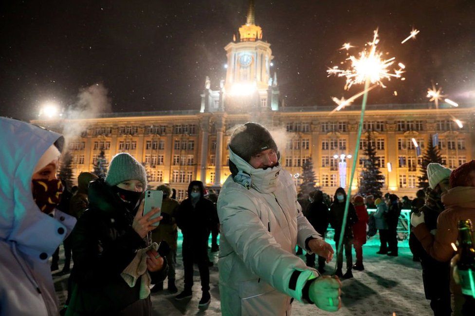 Small groups gathered in the main square in Yekaterinburg, Russia