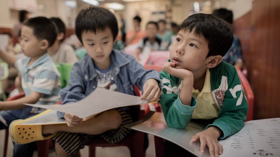 Chinese school children in class 29 September 2013