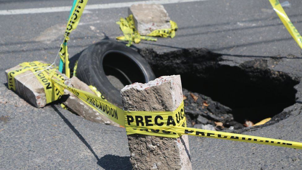 Pothole in Mexico City