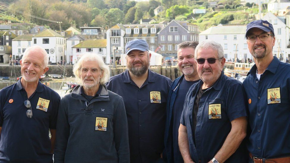 Weston shanty festival benefits from Covid call-off - BBC News