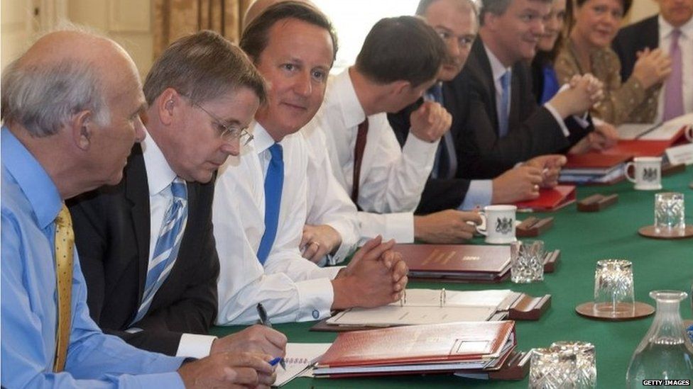David Cameron chairs a cabinet meeting in 2015