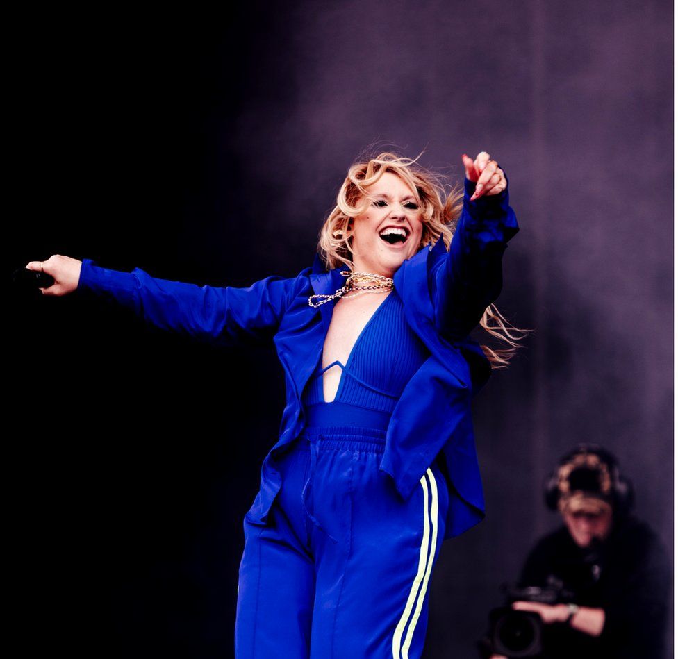 Ella Henderson